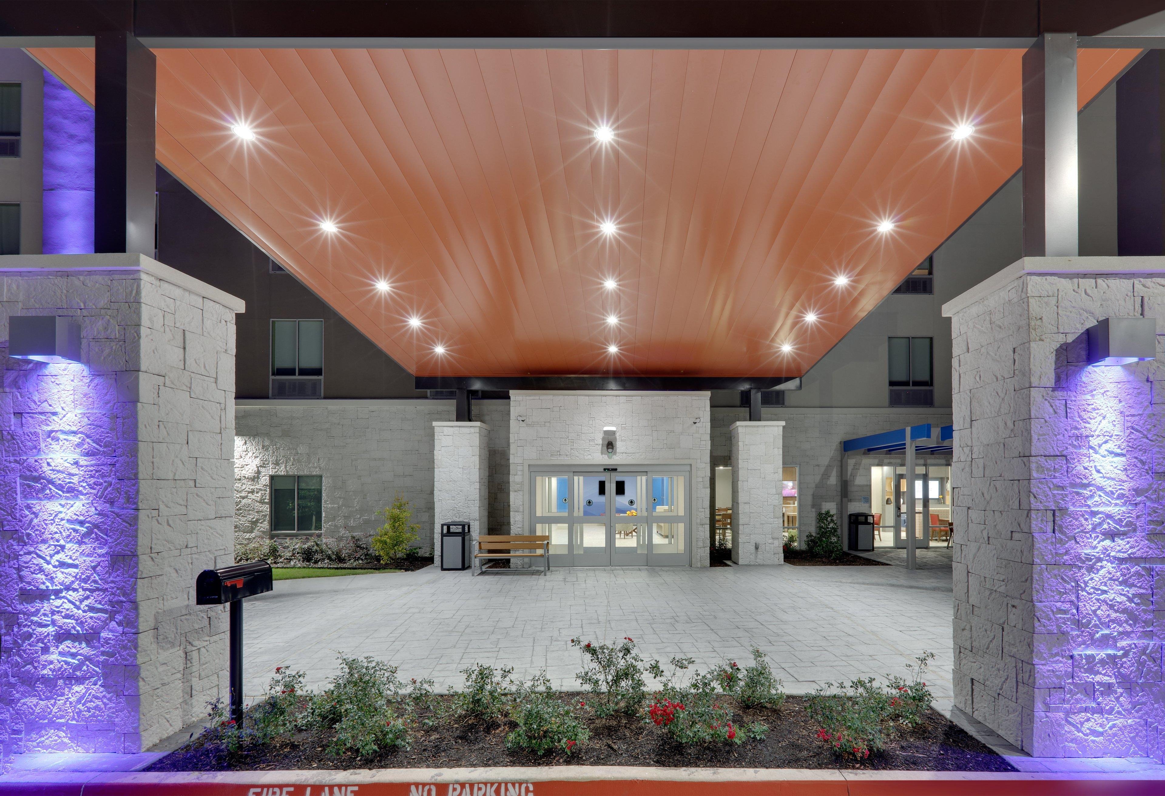 Holiday Inn Express & Suites - Plano - The Colony By Ihg Esterno foto