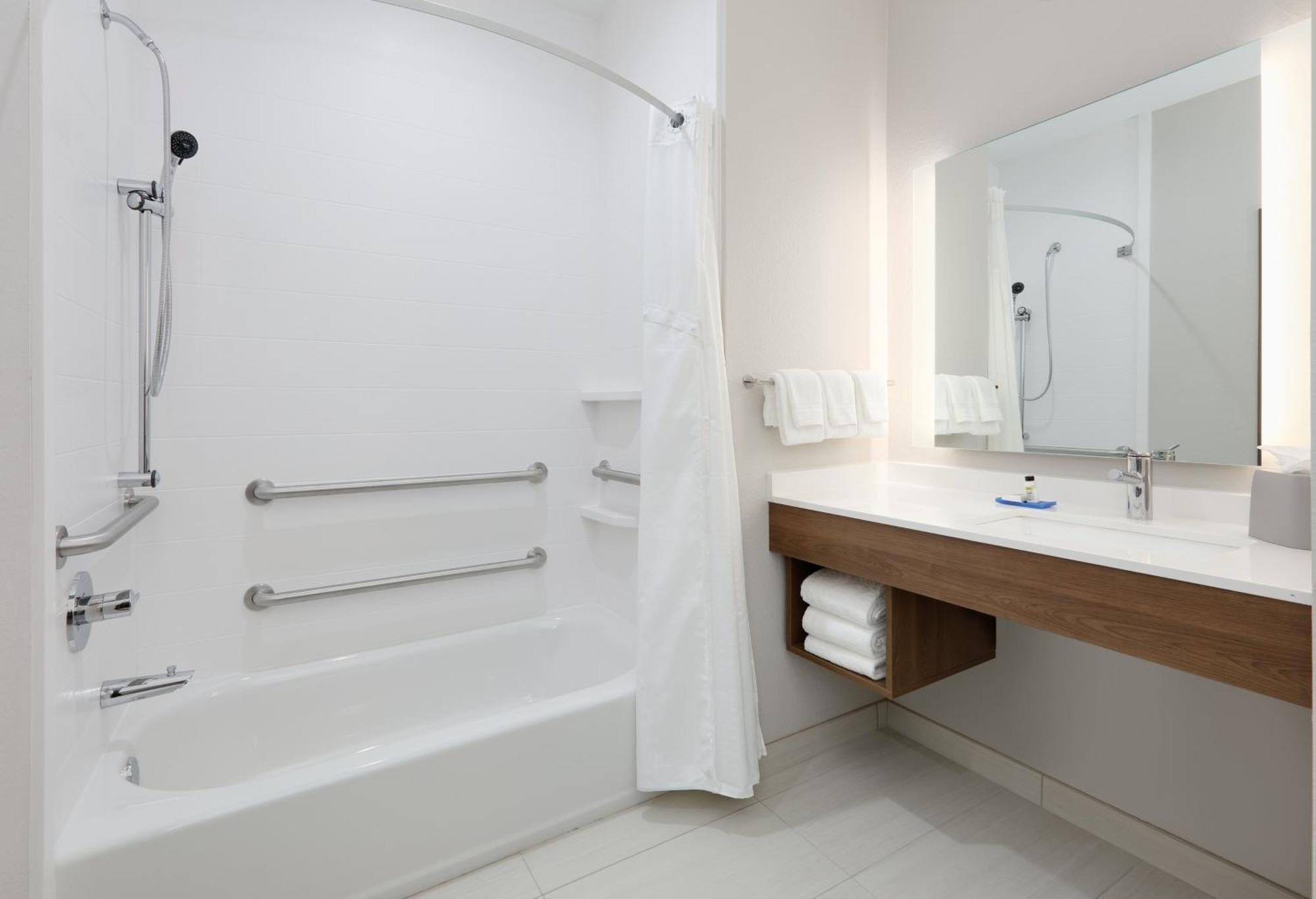 Holiday Inn Express & Suites - Plano - The Colony By Ihg Esterno foto